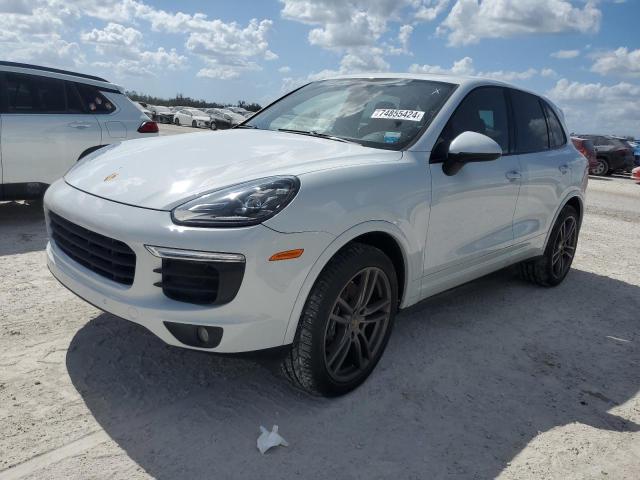 VIN WP1AA2A26GKA12356 2016 Porsche Cayenne no.1