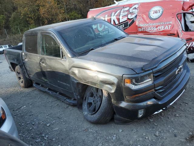 VIN 3GCUKRECXJG577697 2018 Chevrolet Silverado, K15... no.4