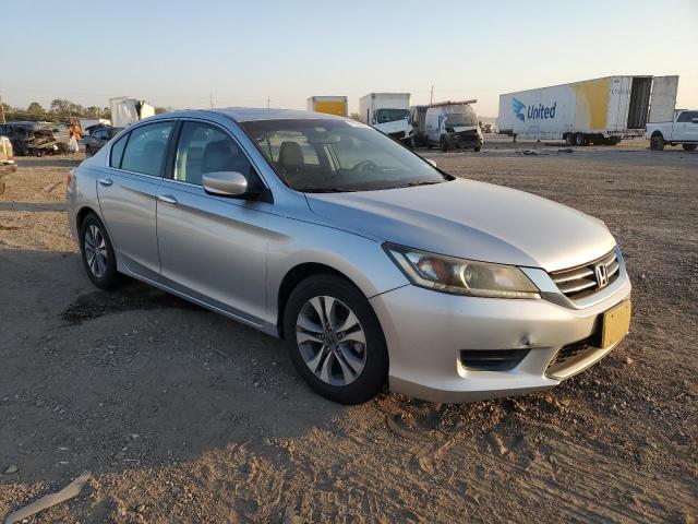 VIN 1HGCR2F38FA039083 2015 Honda Accord, LX no.4