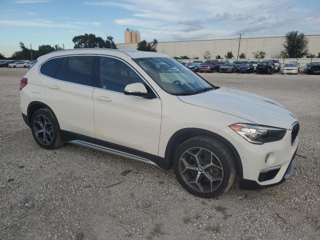 VIN WBXHT3C35J5L28653 2018 BMW X1, Xdrive28I no.4