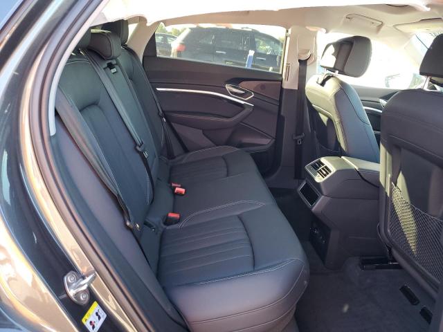 2022 AUDI E-TRON SPO WA12AAGE3NB019435