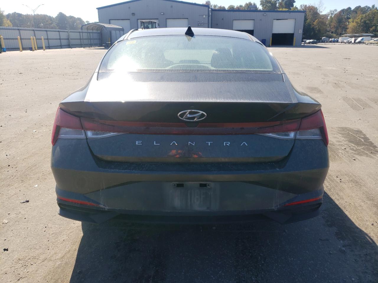 Lot #2952851800 2021 HYUNDAI ELANTRA SE