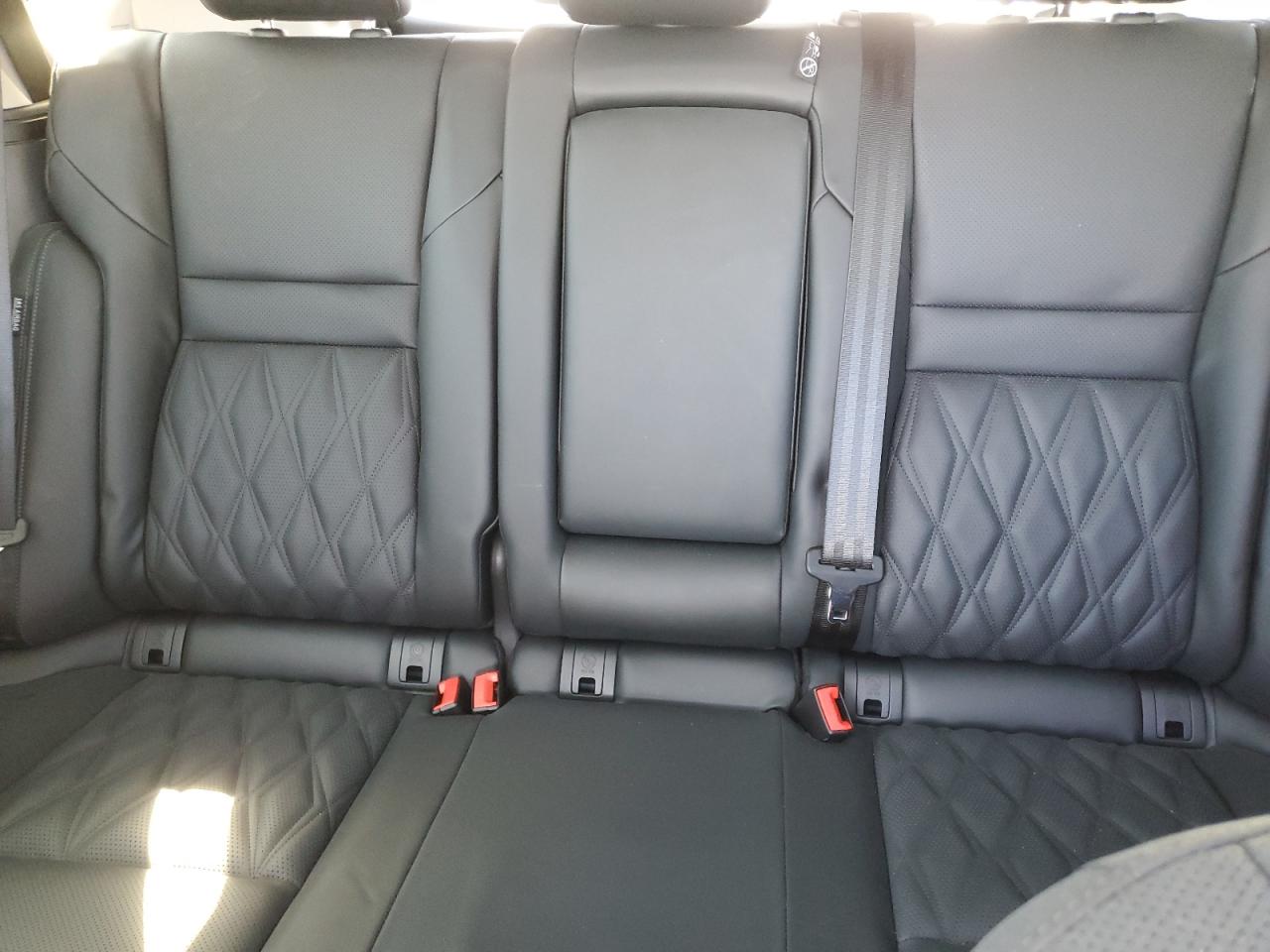 NISSAN ROGUE PLATINUM