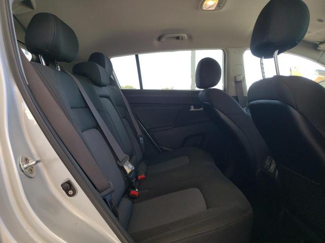 2016 KIA SPORTAGE L - KNDPBCAC8G7872513