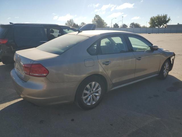 2015 VOLKSWAGEN PASSAT S - 1VWAT7A33FC029008