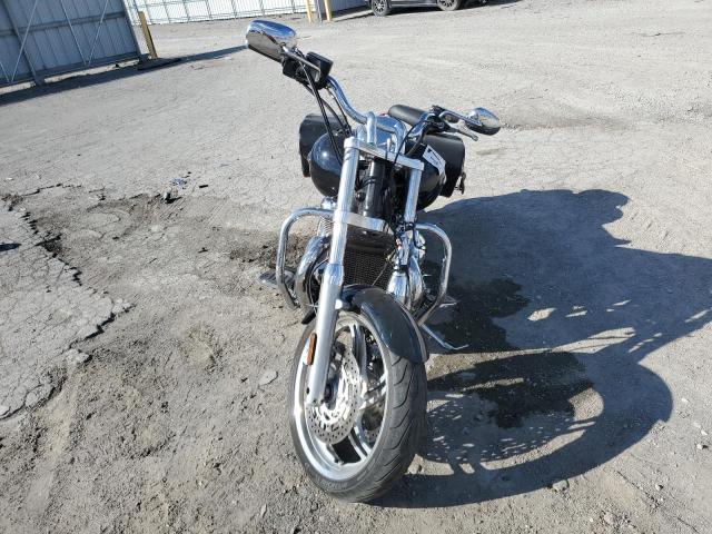 2011 TRIUMPH MOTORCYCLE THUNDERBIR - SMTB01TL3BJ465648
