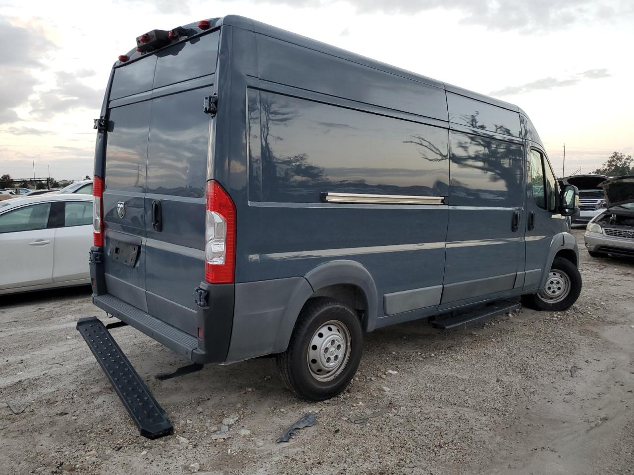 Lot #3033022009 2018 RAM PROMASTER