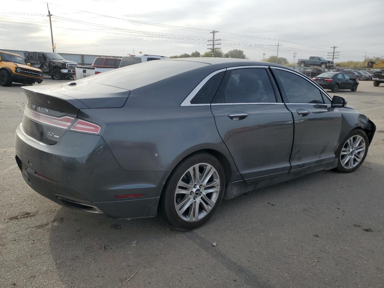 Lot #3024410593 2016 LINCOLN MKZ