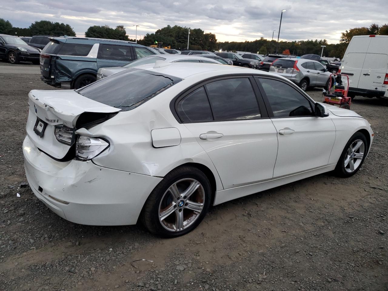 BMW 328 XI SUL 2014 white sedan 4d gas WBA3B5G56ENS08302 photo #4