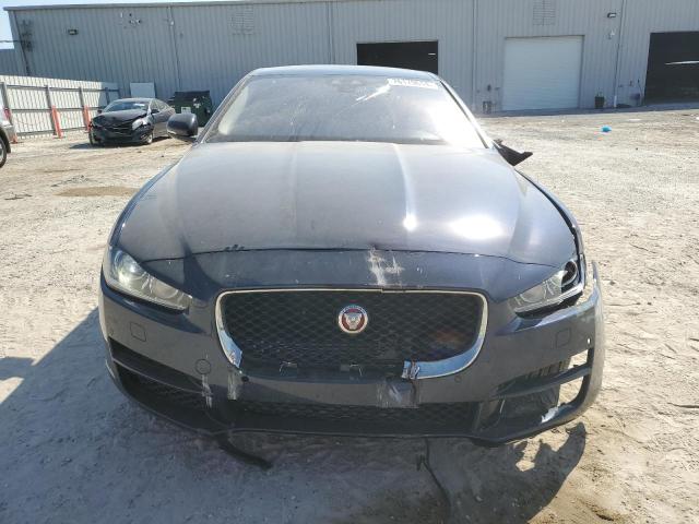 VIN SAJAJ4FX2JCP33925 2018 Jaguar XE, Premium no.5