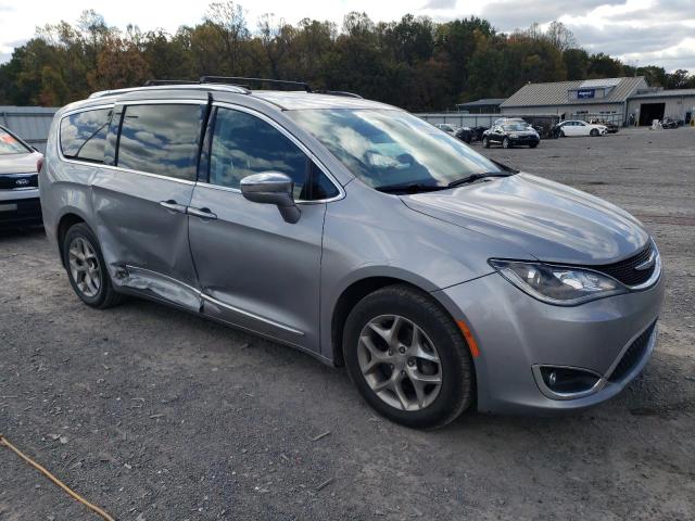 VIN 2C4RC1GG6HR812203 2017 Chrysler Pacifica, Limited no.4