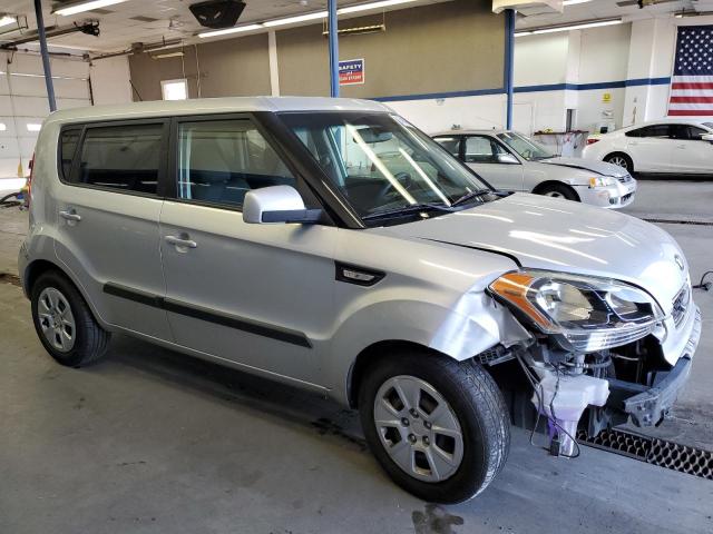 VIN KNDJT2A52D7775267 2013 KIA Soul no.4