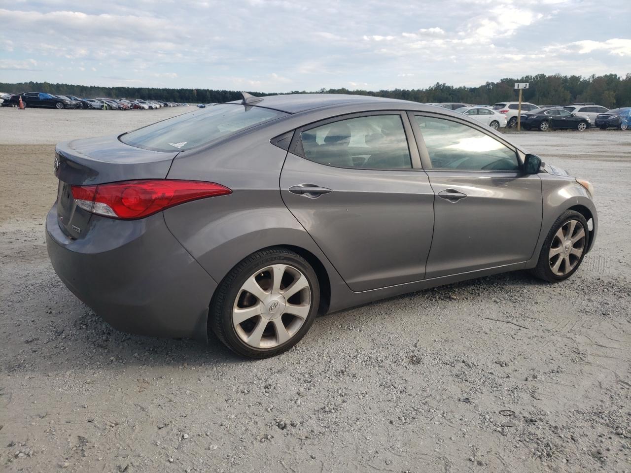 Lot #2979213005 2013 HYUNDAI ELANTRA GL