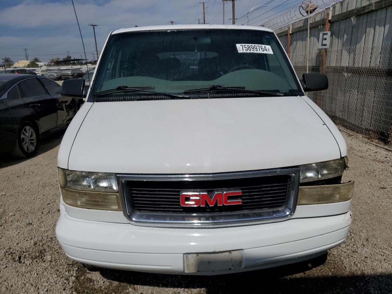 Lot #2991178098 1998 GMC SAFARI XT