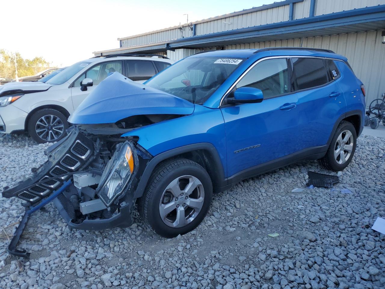 Lot #2937446852 2018 JEEP COMPASS LA