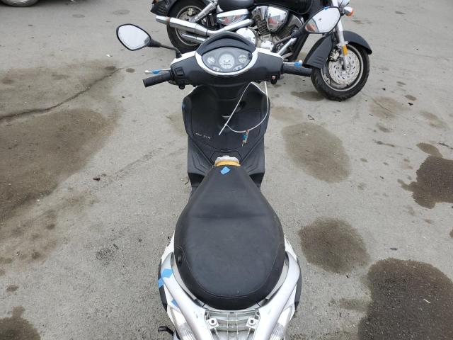 2014 PIAGGIO MOTORCYCLE ZAPM798G8E7001493