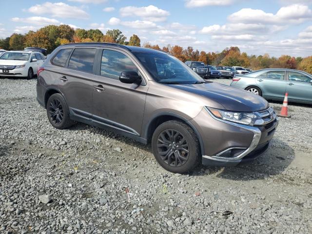 VIN JA4AD3A39JZ019415 2018 MITSUBISHI OUTLANDER no.4