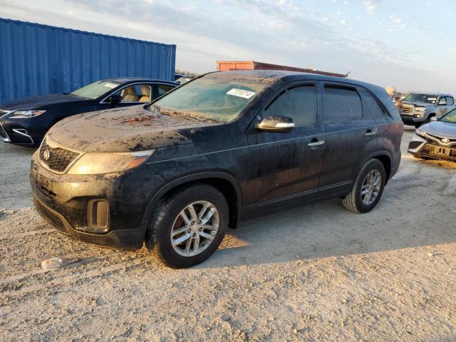 VIN 5XYKT3A6XFG656990 2015 KIA Sorento, LX no.1