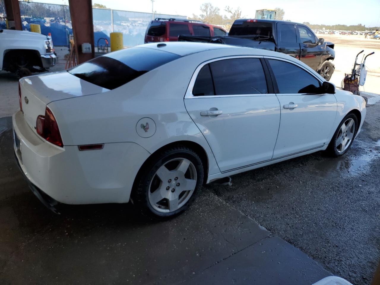 Lot #2933454884 2009 CHEVROLET MALIBU 2LT