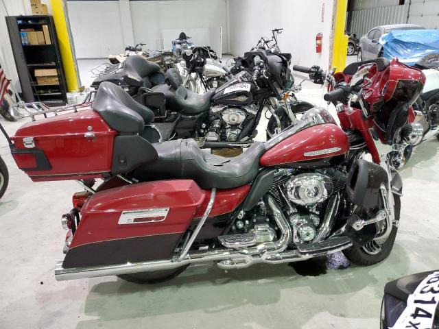 2011 HARLEY-DAVIDSON FLHTK #3008359203