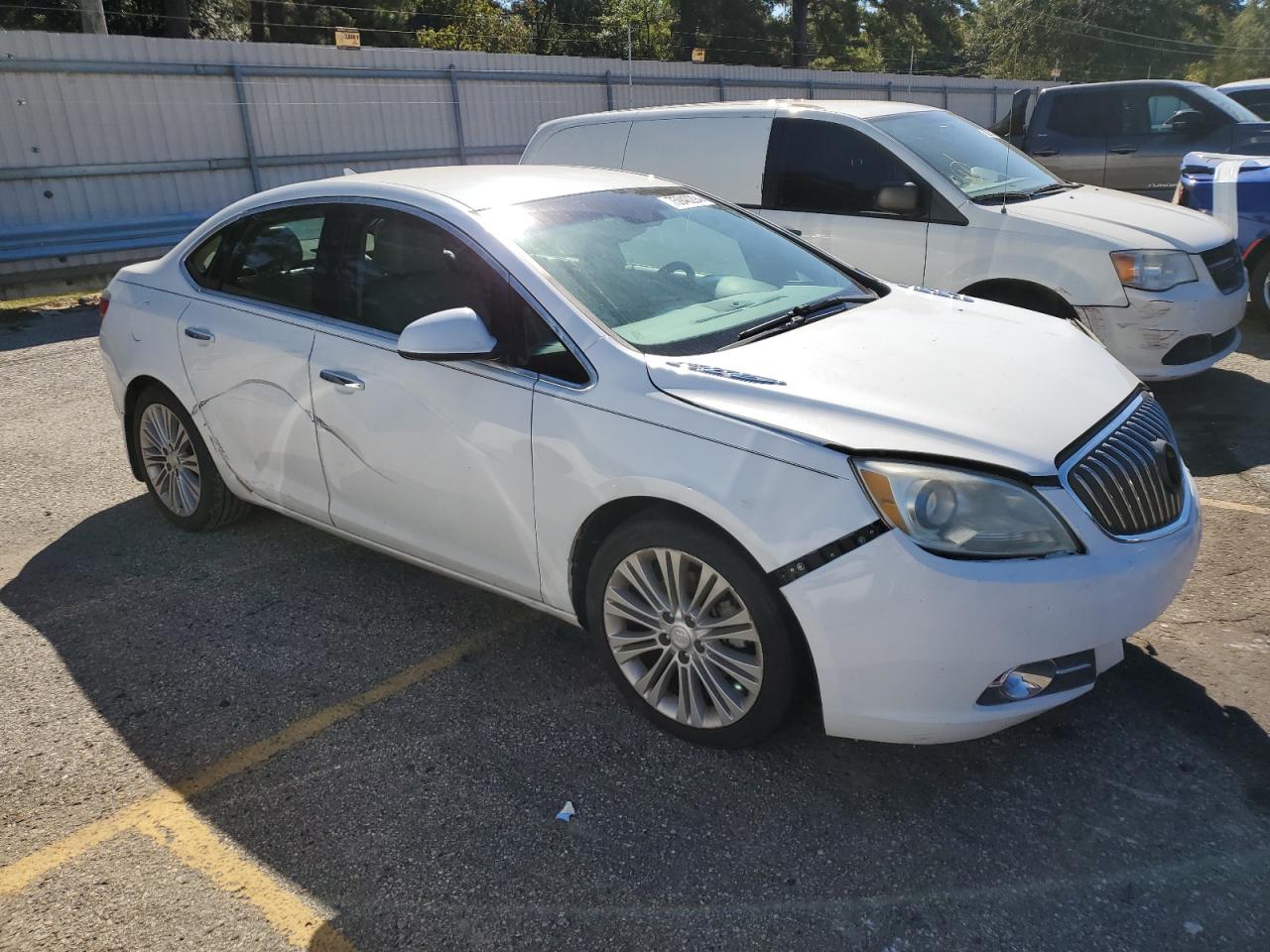 Lot #3021041196 2014 BUICK VERANO