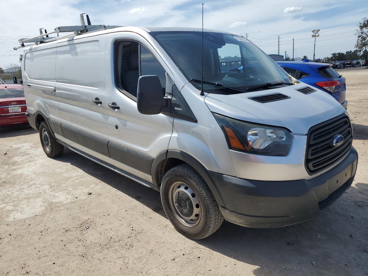 Lot #2977139168 2017 FORD TRANSIT T-