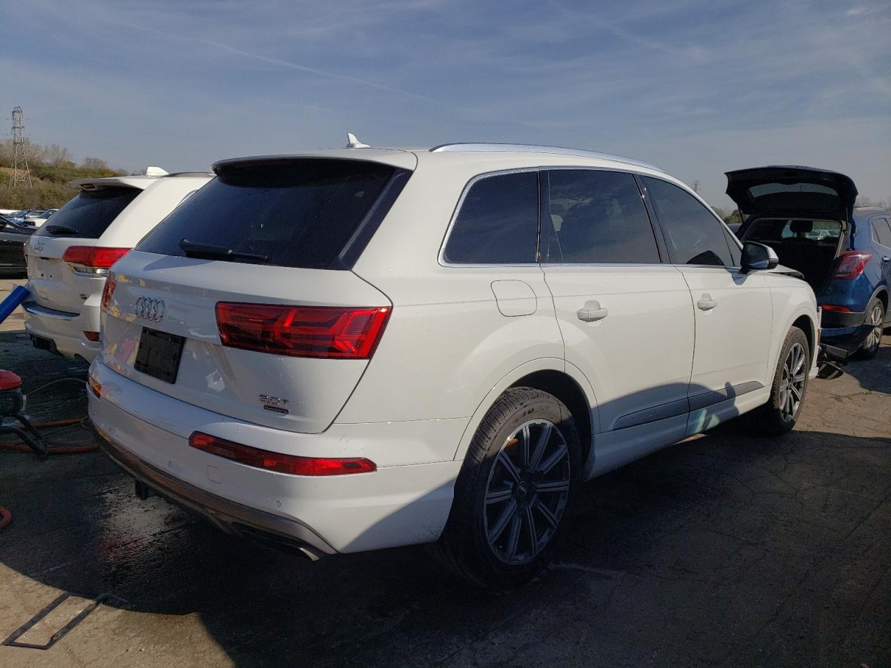 Lot #2945560182 2017 AUDI Q7 PRESTIG