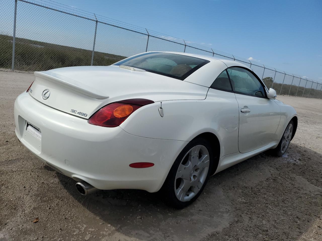 Lot #3006551795 2004 LEXUS SC 430