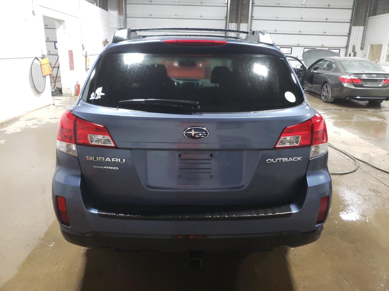 Lot #2993899321 2013 SUBARU OUTBACK 2.