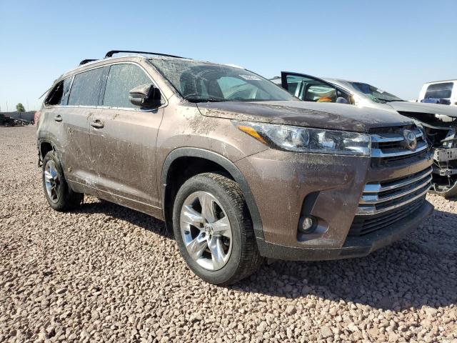 VIN 5TDDZRFHXKS995900 2019 Toyota Highlander, Limited no.4