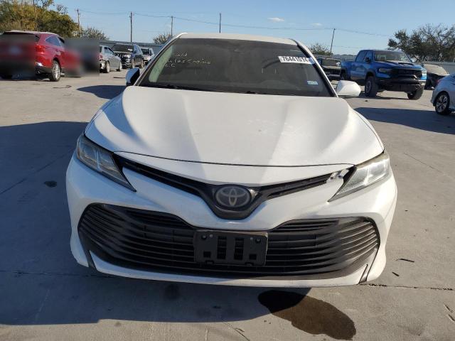 VIN 4T1B11HK9JU500889 2018 TOYOTA CAMRY no.5