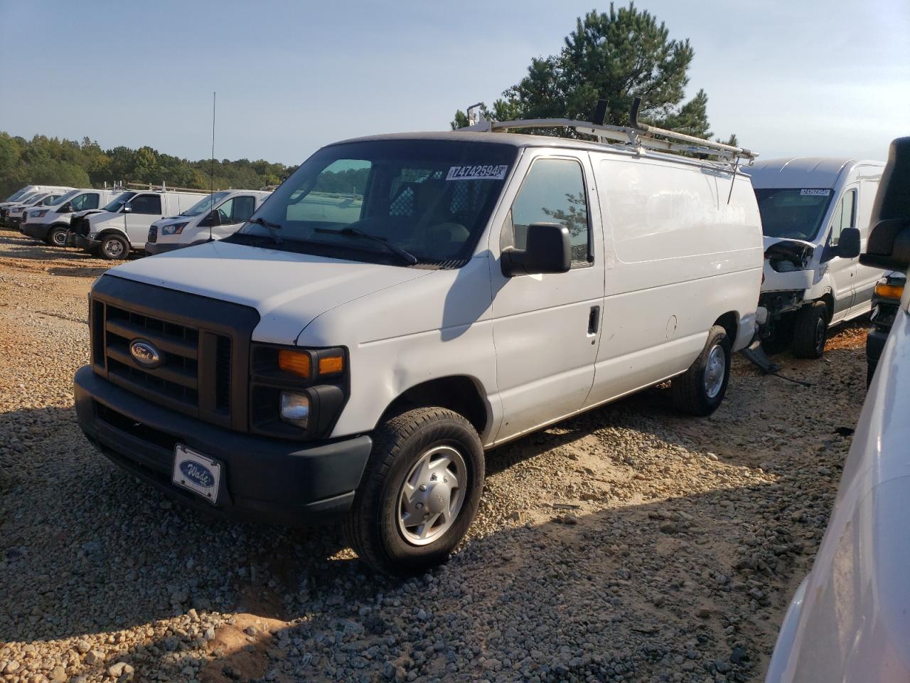 Ford E-250 2014 Econoline