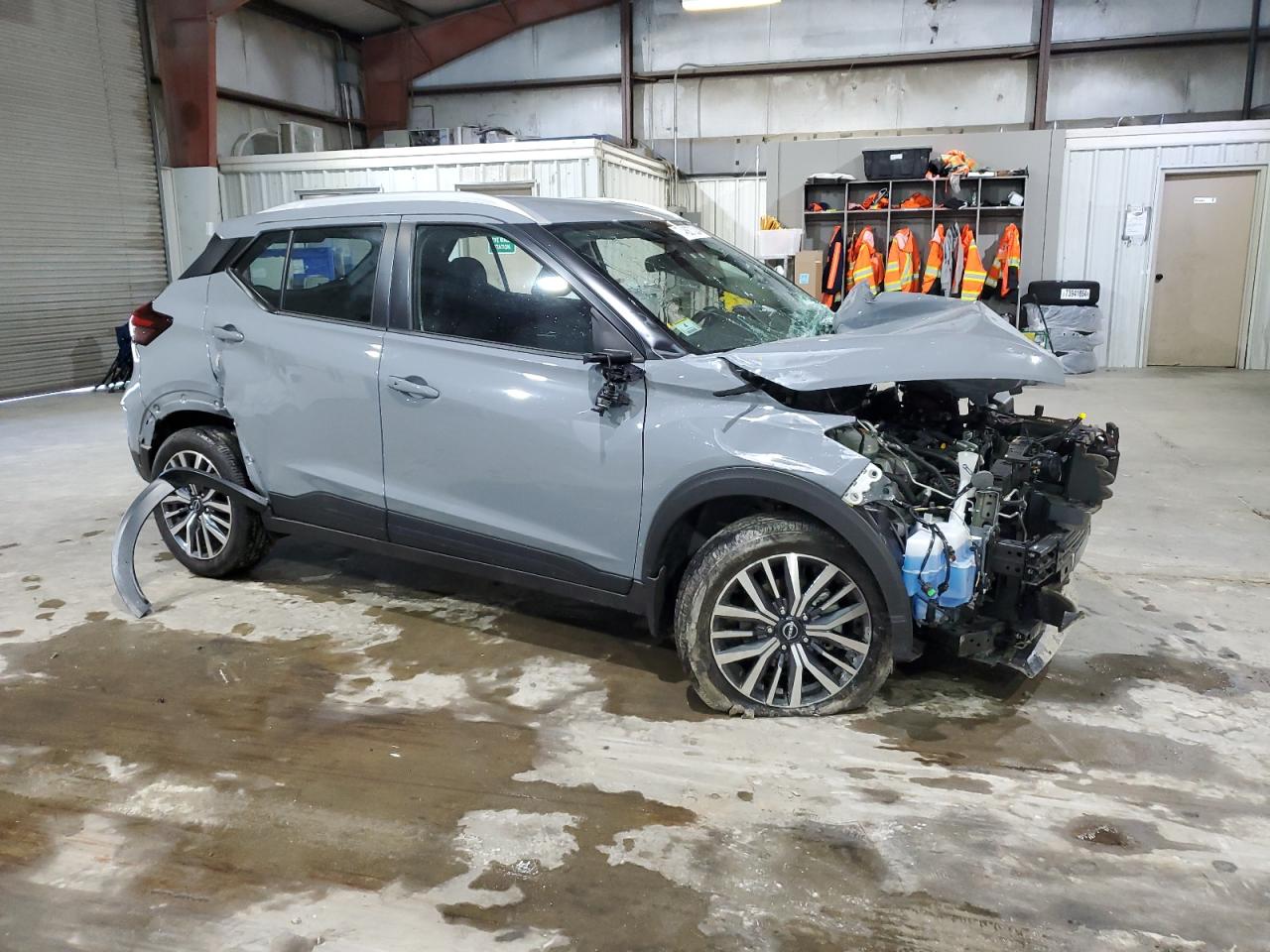 Lot #2935902889 2024 NISSAN KICKS SV