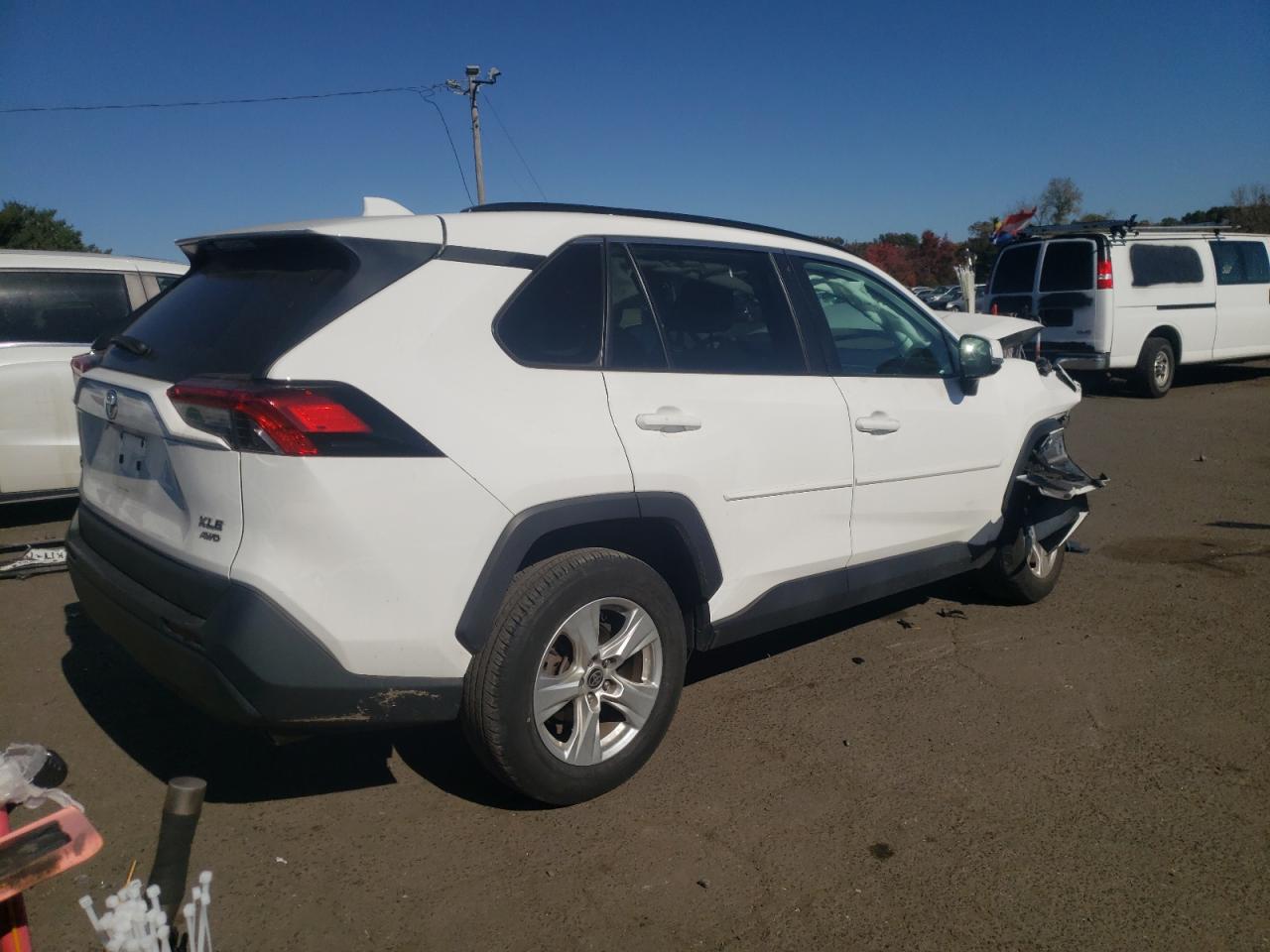 Lot #2990796321 2021 TOYOTA RAV4 XLE