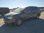 CHRYSLER TOWN & COU photo