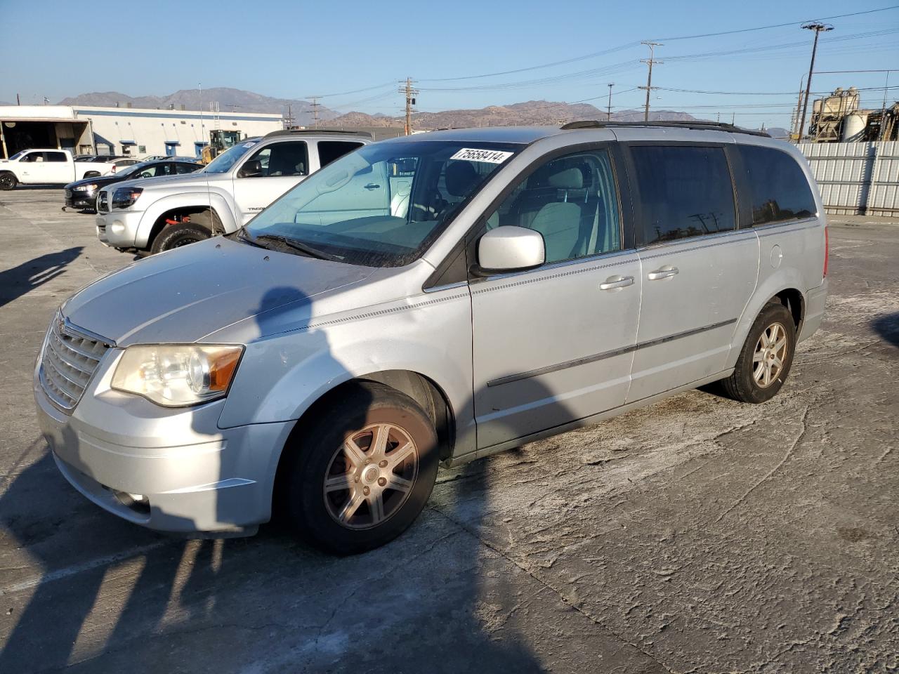 Chrysler Town and Country 2010 RT