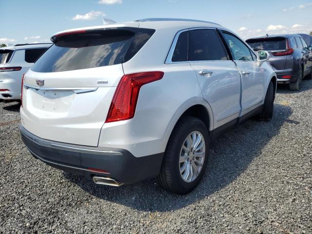 VIN 1GYKNBRS3KZ151448 2019 Cadillac XT5 no.3