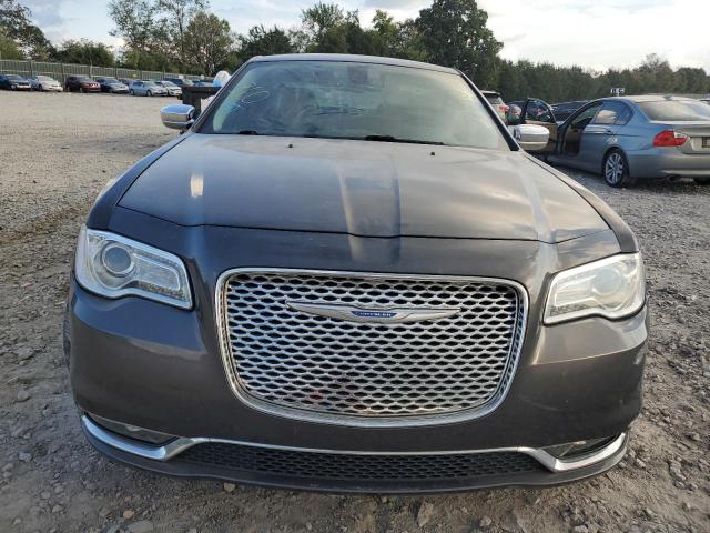 VIN 2C3CCAKG8JH250592 2018 Chrysler 300, Limited no.5