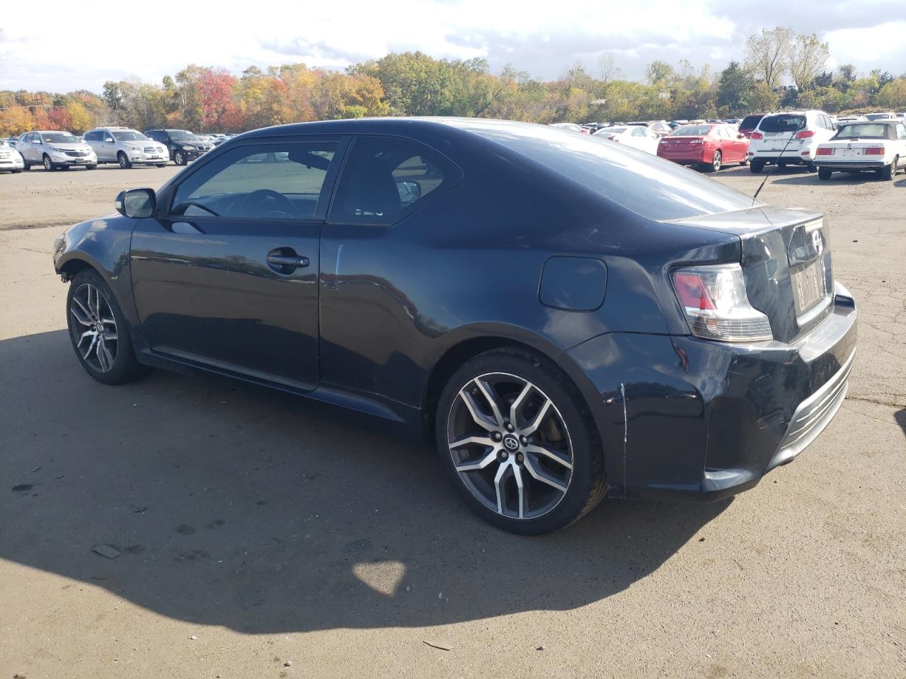 Lot #2904614151 2015 TOYOTA SCION TC