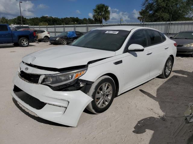 VIN 5XXGT4L31HG158151 2017 KIA OPTIMA no.1