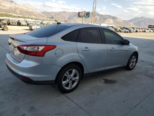 VIN 1FADP3F22DL382467 2013 Ford Focus, SE no.3