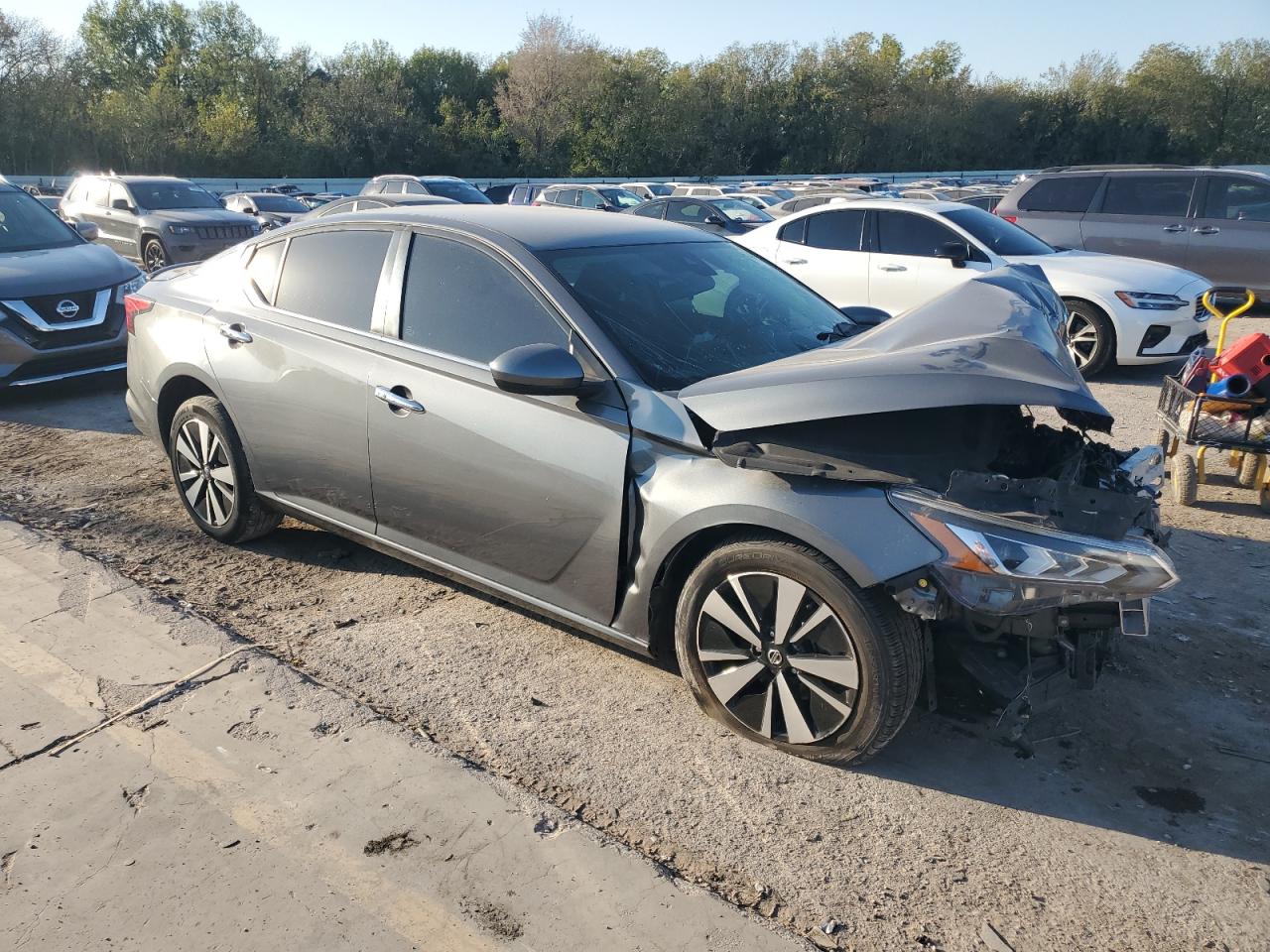 Lot #2991601974 2021 NISSAN ALTIMA SV