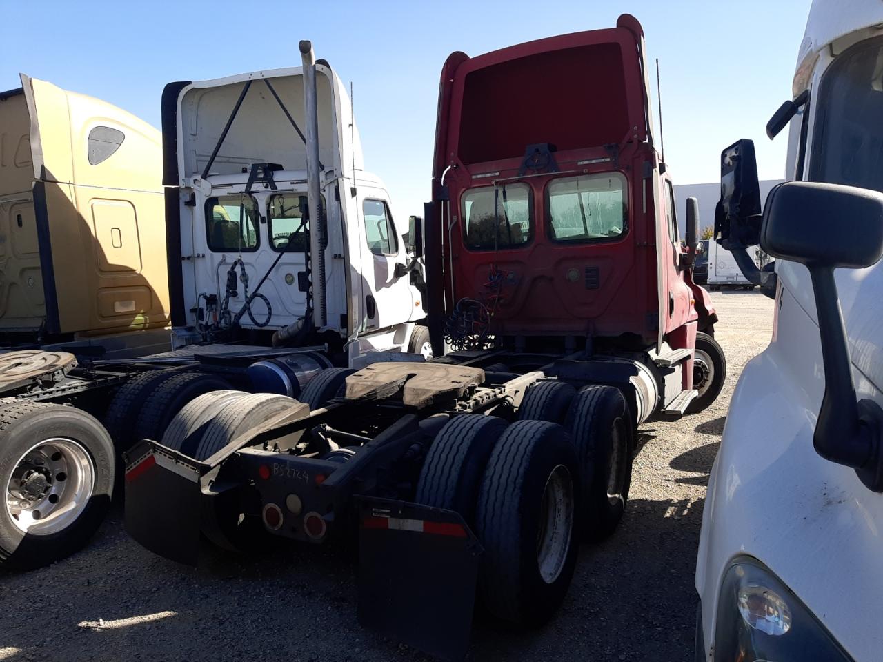 Lot #3005984772 2016 FREIGHTLINER CASCADIA 1