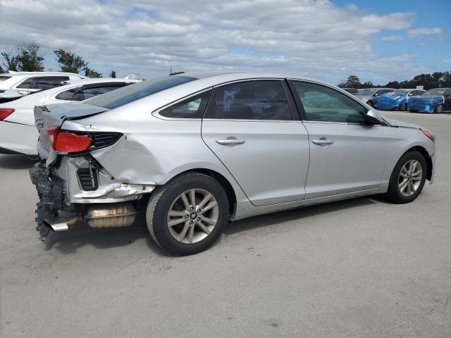 HYUNDAI SONATA SE 2016 silver sedan 4d gas 5NPE24AF7GH399545 photo #4