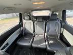 KIA CARNIVAL E photo