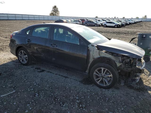 VIN 3KPF24AD8PE583027 2023 KIA Forte, LX no.4