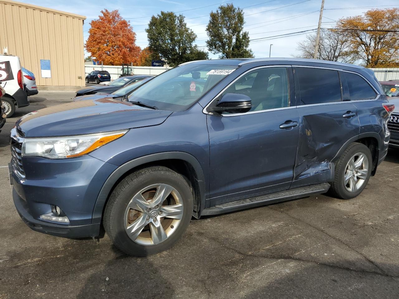  Salvage Toyota Highlander