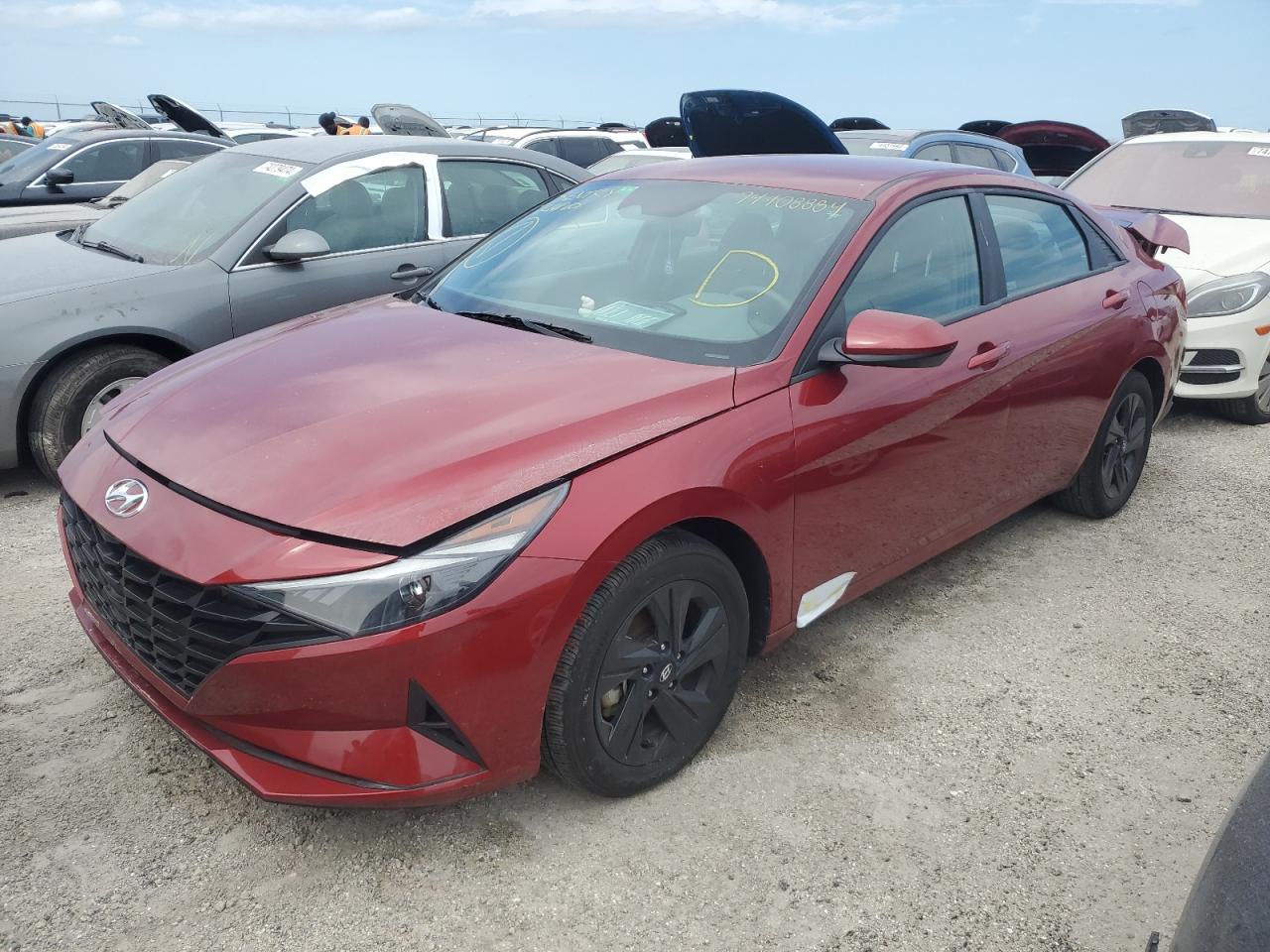 Lot #2986712325 2023 HYUNDAI ELANTRA BL