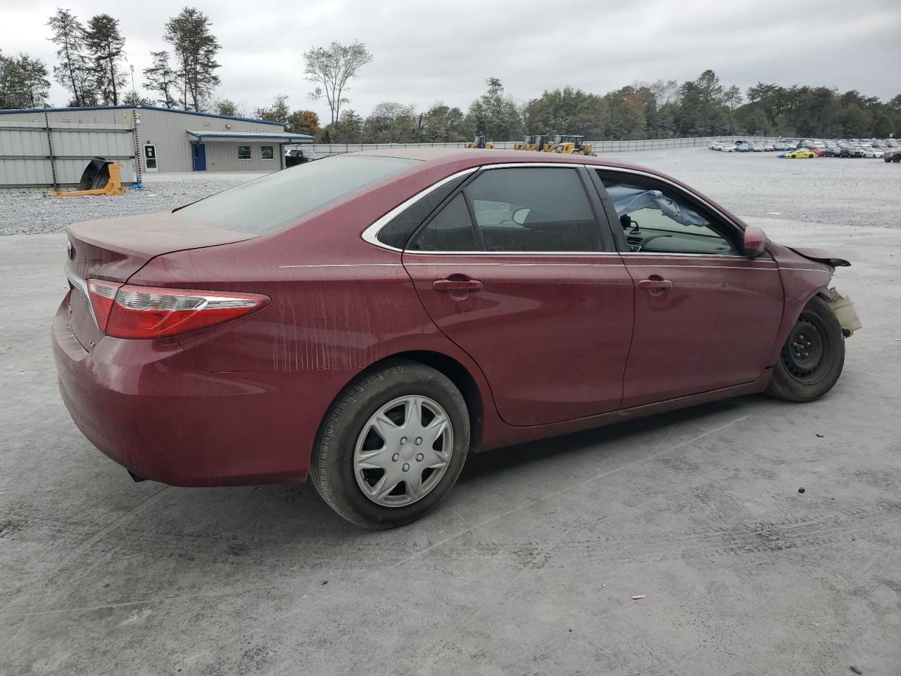 Lot #3006741477 2017 TOYOTA CAMRY LE