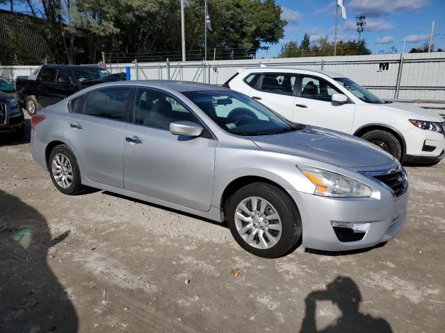 VIN 1N4AL3AP8FC262242 2015 Nissan Altima, 2.5 no.4